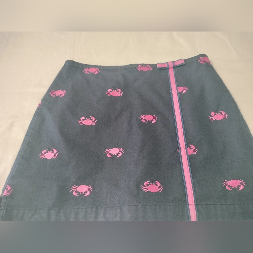 Lilly Pulitzer Stretch Denim Skort With Pink Embroidered Crabs